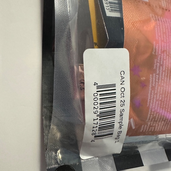 Sephora October 2025 Sample Bag – Option 1 | Limited Edition Deluxe Samples - Picture 4 of 4